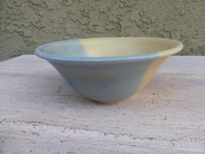 Wide Two Tone Bowl