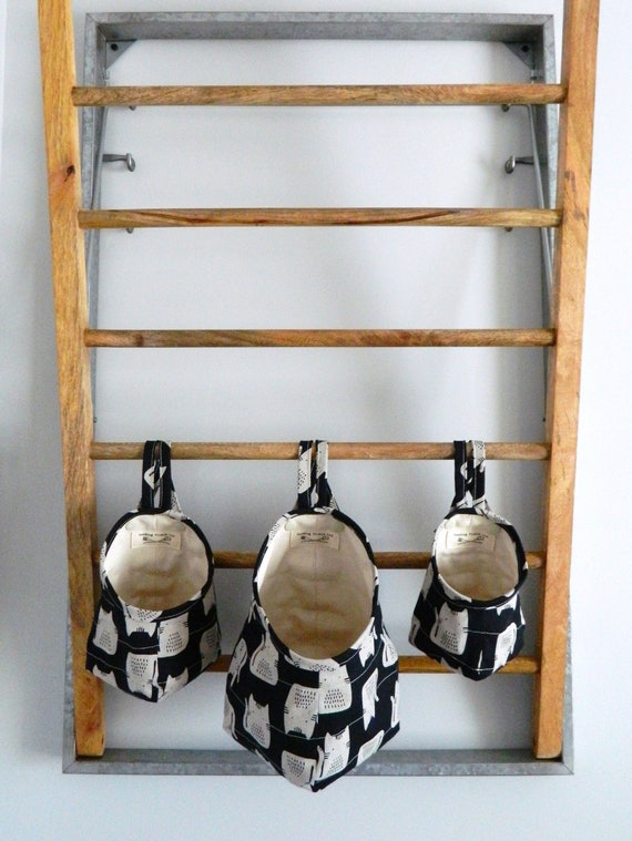 Hanging Storage Bag Pod Fabric Basket Bathroom Nursery Decor Dog Toy