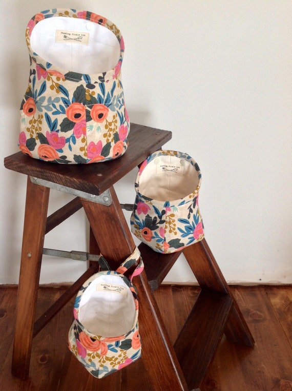 Hanging Storage Bag Pod Fabric Basket Bathroom Nursery Decor Dog Toy