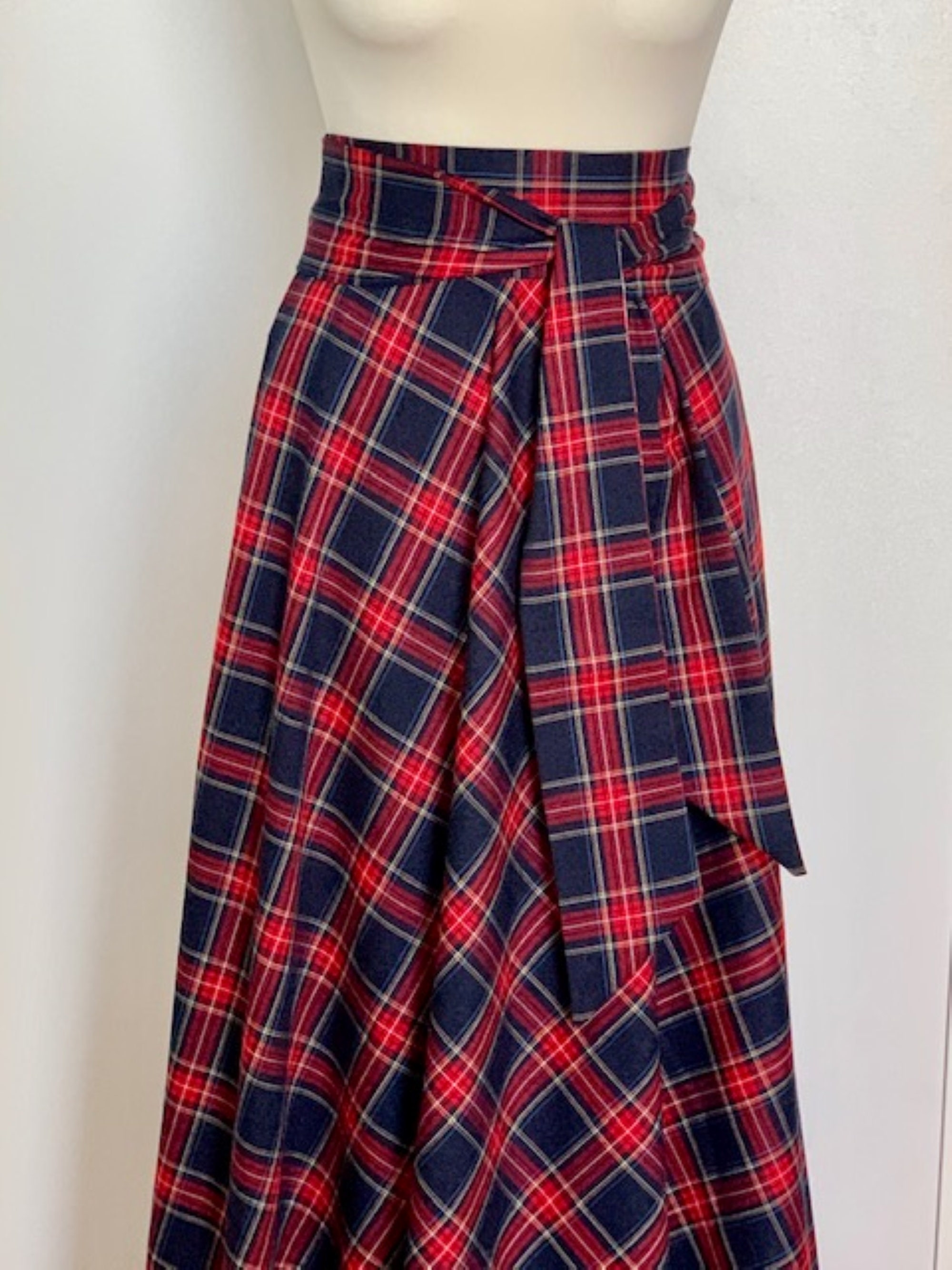 Winter plaid maxi skirt Navy Blue plaid maxi skirt Long tartan Etsy