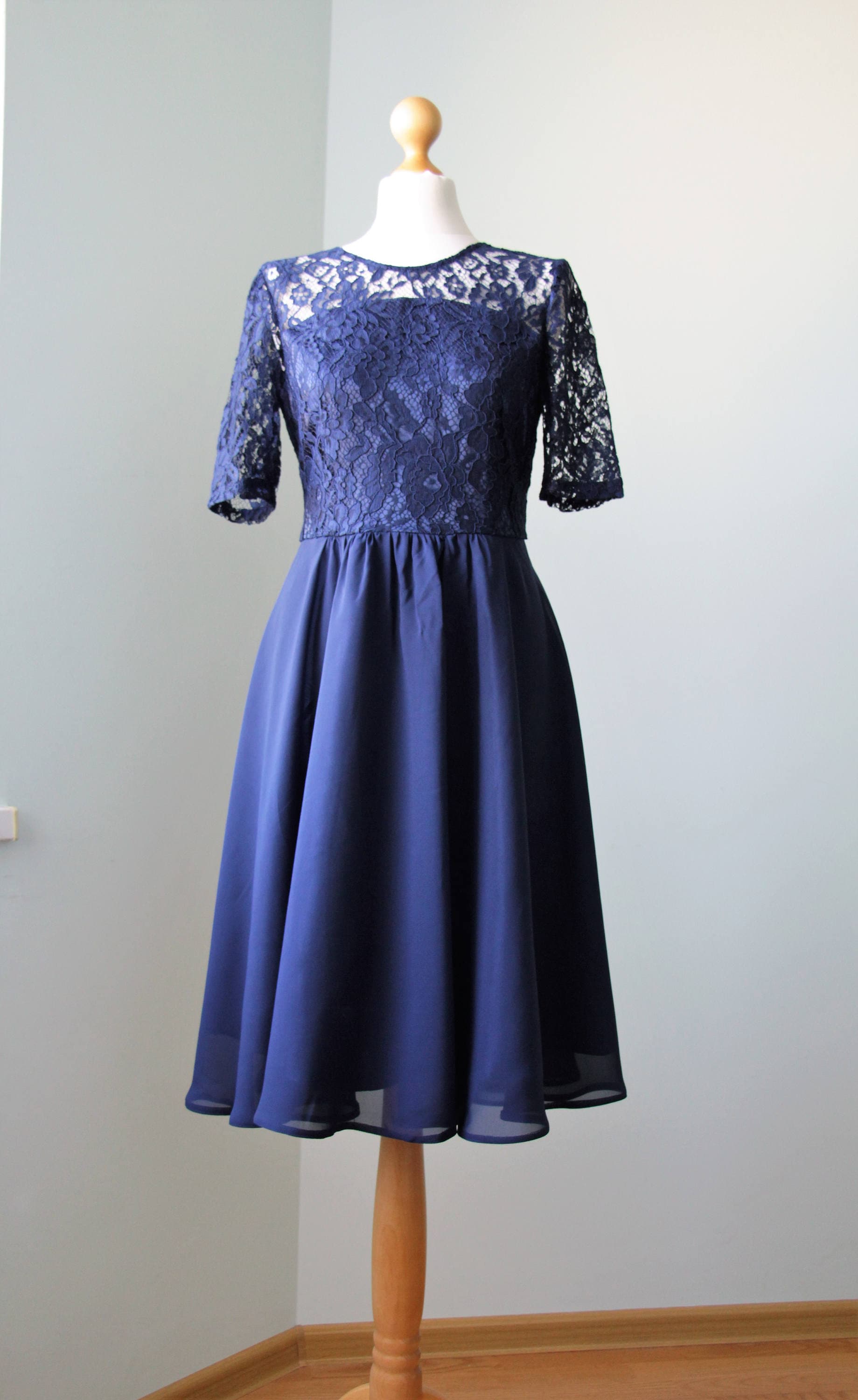 navy knee length bridesmaid dresses Short blue dress Navy blue dress Navy blue cocktail dress Navy party dress Navy blue lace dress Short bridesmaid knee length blue cocktail dress