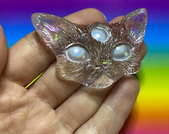 Super clear holographic three eyed resin cat keychain magnet