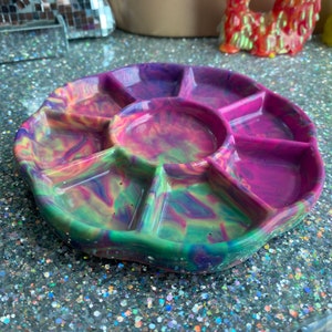 Neon trippy rainbow flower resin catchall