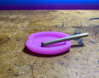 Baby pink holo flake resin mini ashtray inkwell