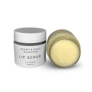 Natural Handmade Vegan Lip Scrub – Organic Sugar Lip Polish | Cruelty Free Lip Care Exfoliating Lip Scrub | Natural Lip Care | 1 oz Jar