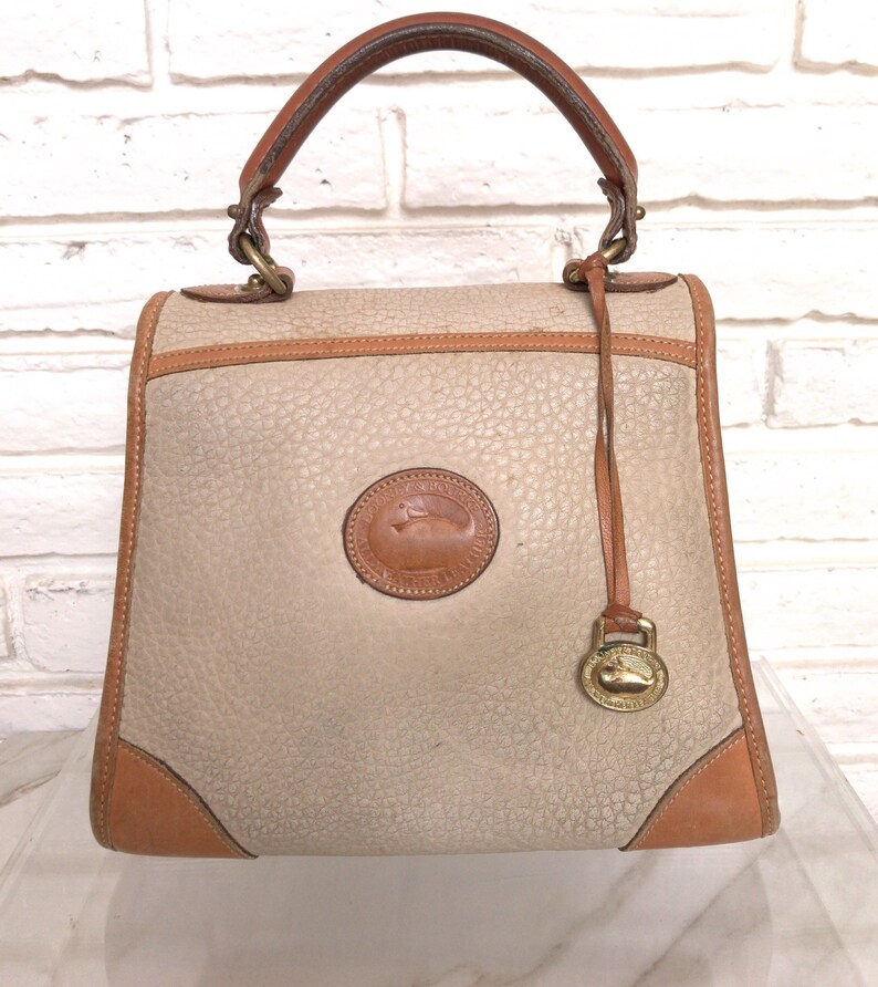 dooney and bourke small leather purse
