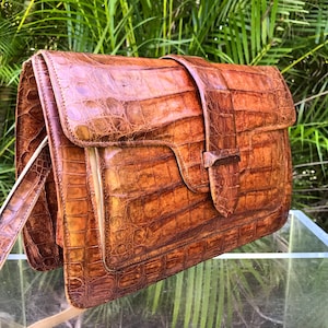 Vintage Tan Leather Shoulder Bag Purse Structured Top Flap Doctors Case Bag image 1
