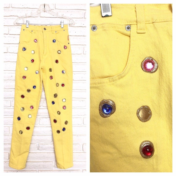 yellow skinny trousers