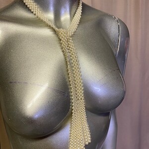 Vintage Pearl Bow Tie Necklace Lariat 80s image 4