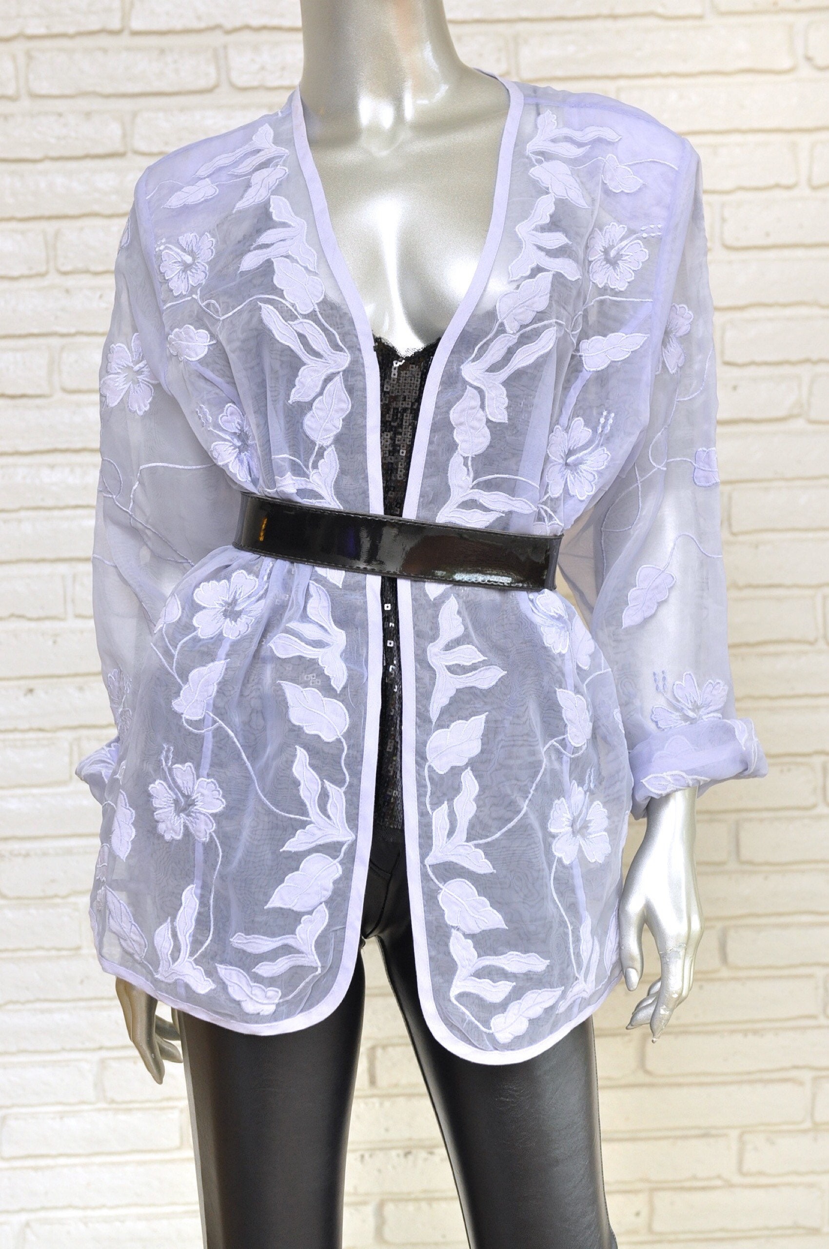 Purple Sheer Linen Jacket with Floral Embroidered Design Size Large Lavender Women's Blouse L