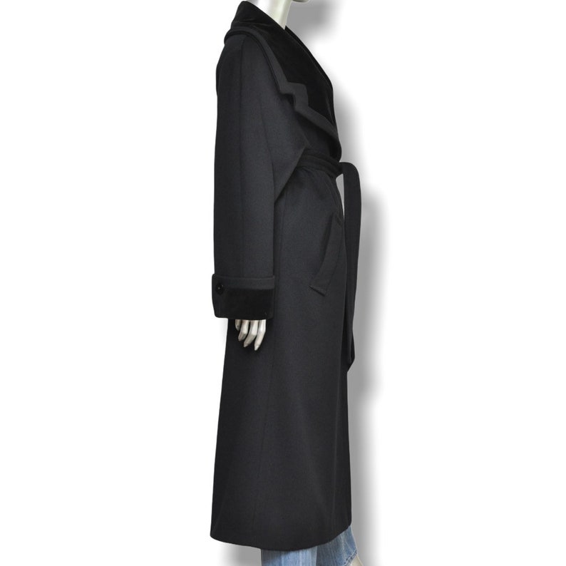 Vintage Womens Black Wool and Velvet Long Belted Winter Coat Size M image 4