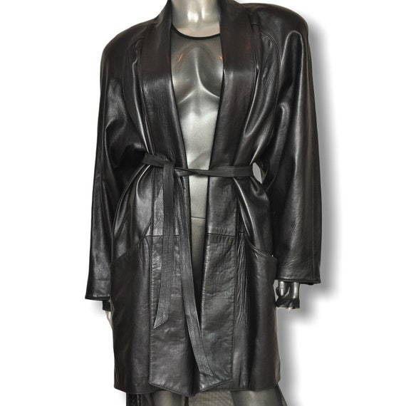 Vintage Black Leather Belted Long Fit Jacket Wome