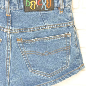 High Waisted Denim Shorts by Bolero 1980's Women's Size 7 Medium Wash Wide Hem Perfect Jean Shorts 30 waist Mom Jeans Summer Jean Short image 3