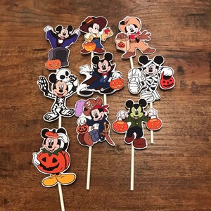 Halloween Mickey Mouse Inspired cupcake toppers, halloween party decor, Mickey halloween party. Mickey & friends