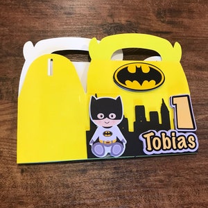 Super heroes Gable box, Super heroes party decor, Villains party