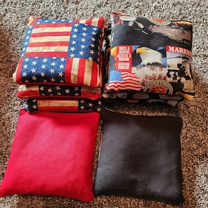 Clearance Sale!  Set of 8 US Marines cornhole bags - regulation size