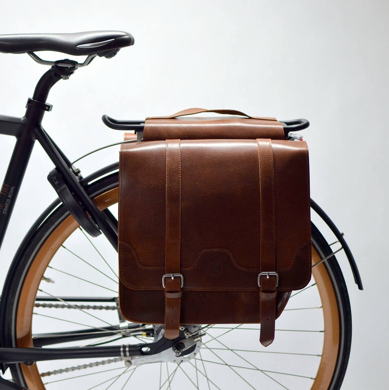 CLASSIC RIDE Leather bicycle panniers, gifts for cyclists, water-repellent leather, hand-crafted image 6