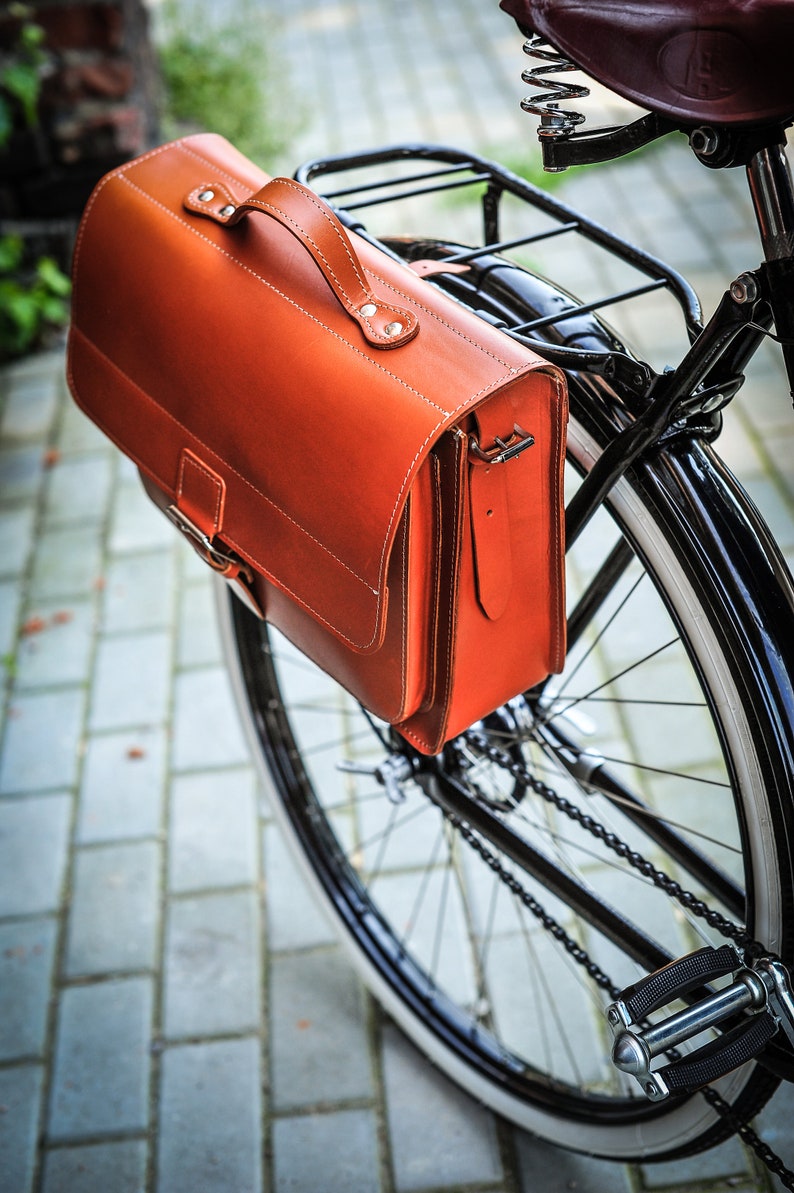 BUSINESS RIDE I Bicycle bag, leather bag for bicycle, perfect gift for cyclists, hand-crafted image 8