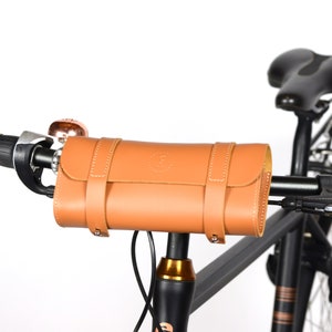 NEW! Leather handlebar bag, bicycle saddlebag, bicycle bag, bicycle purse, bike purse, bike pannier, bicycle pannier, gifts for cyclists