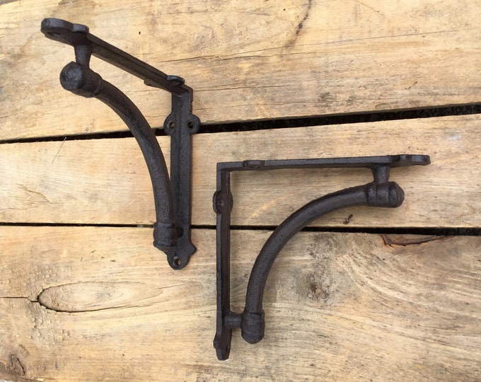 Brown Small Cast Iron Shelf Brackets