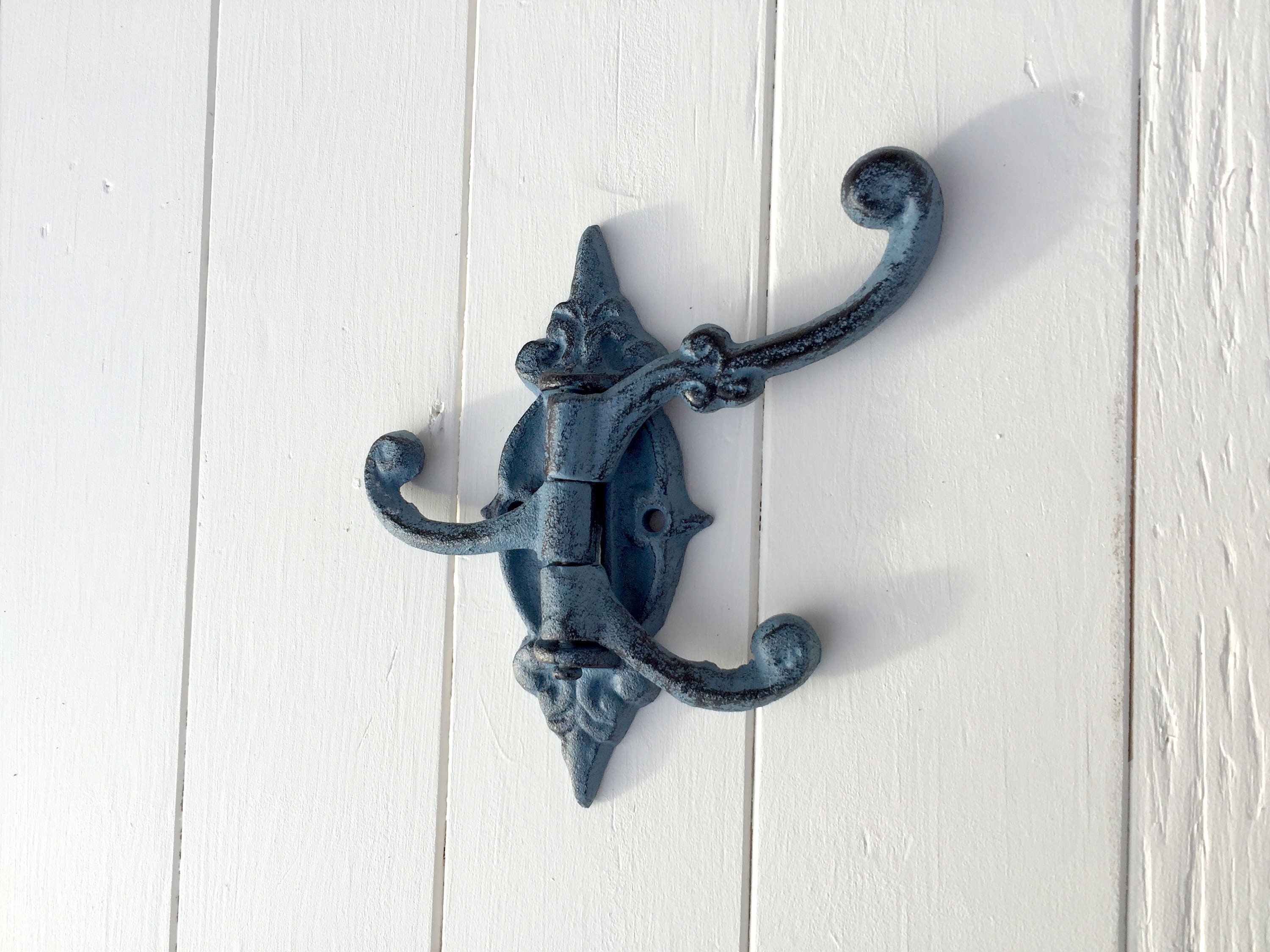 Triple Swing Arm Wall Hook