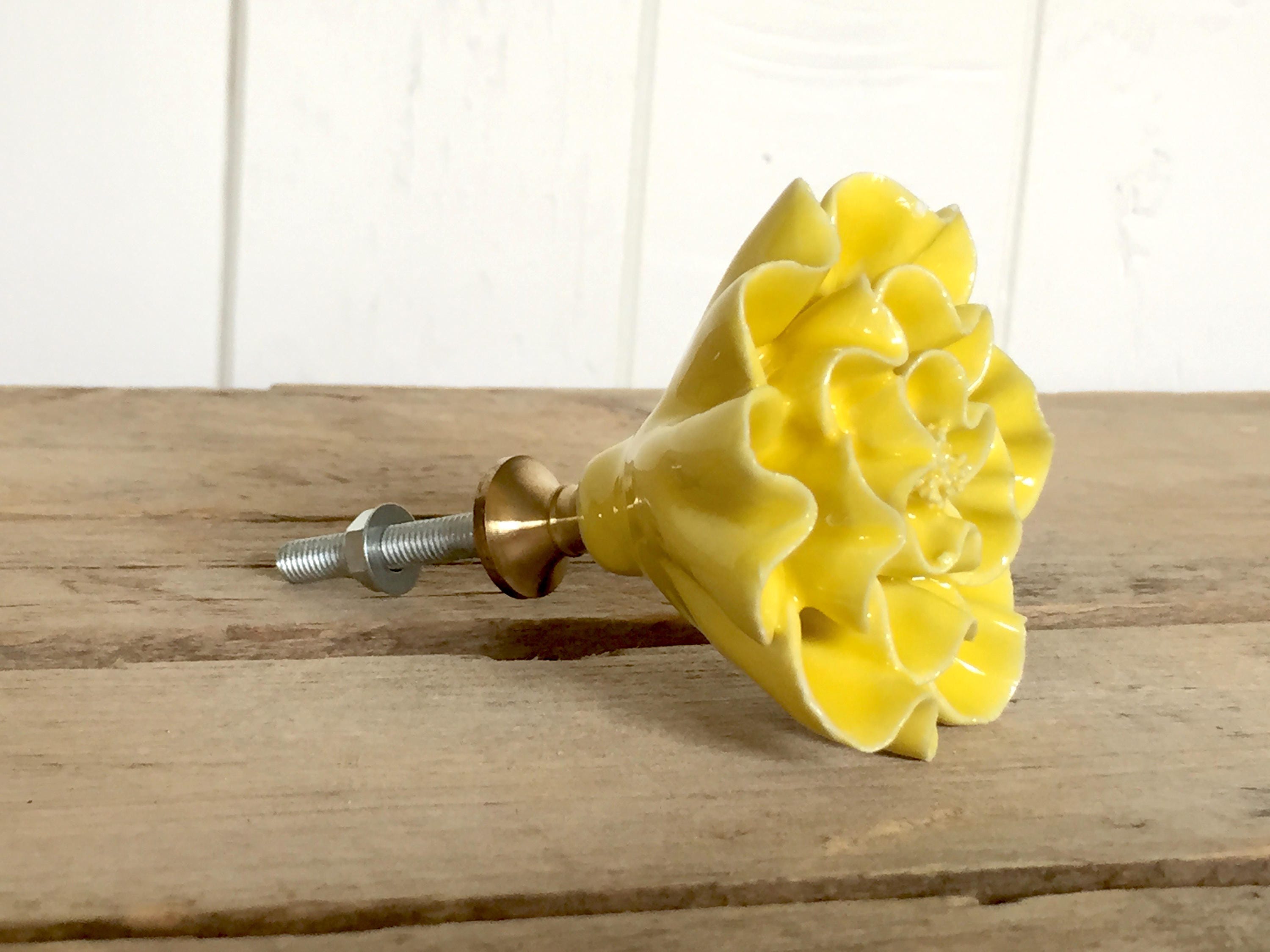 Sculpted Flower Knob Yellow