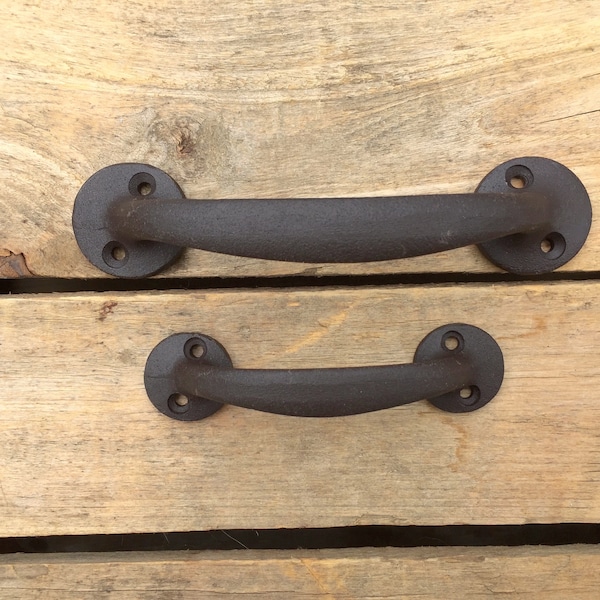 Cast Iron Curved Cupboard Handle, Cast Iron Bow Handle, Cast Iron Drawer Pull