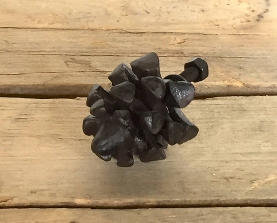 Rustic Cast Iron Pinecone Knob Farmhouse Style Drawer Pull Etsy
