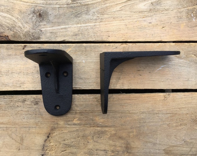 Black Simple Cast Iron Shelf Brackets