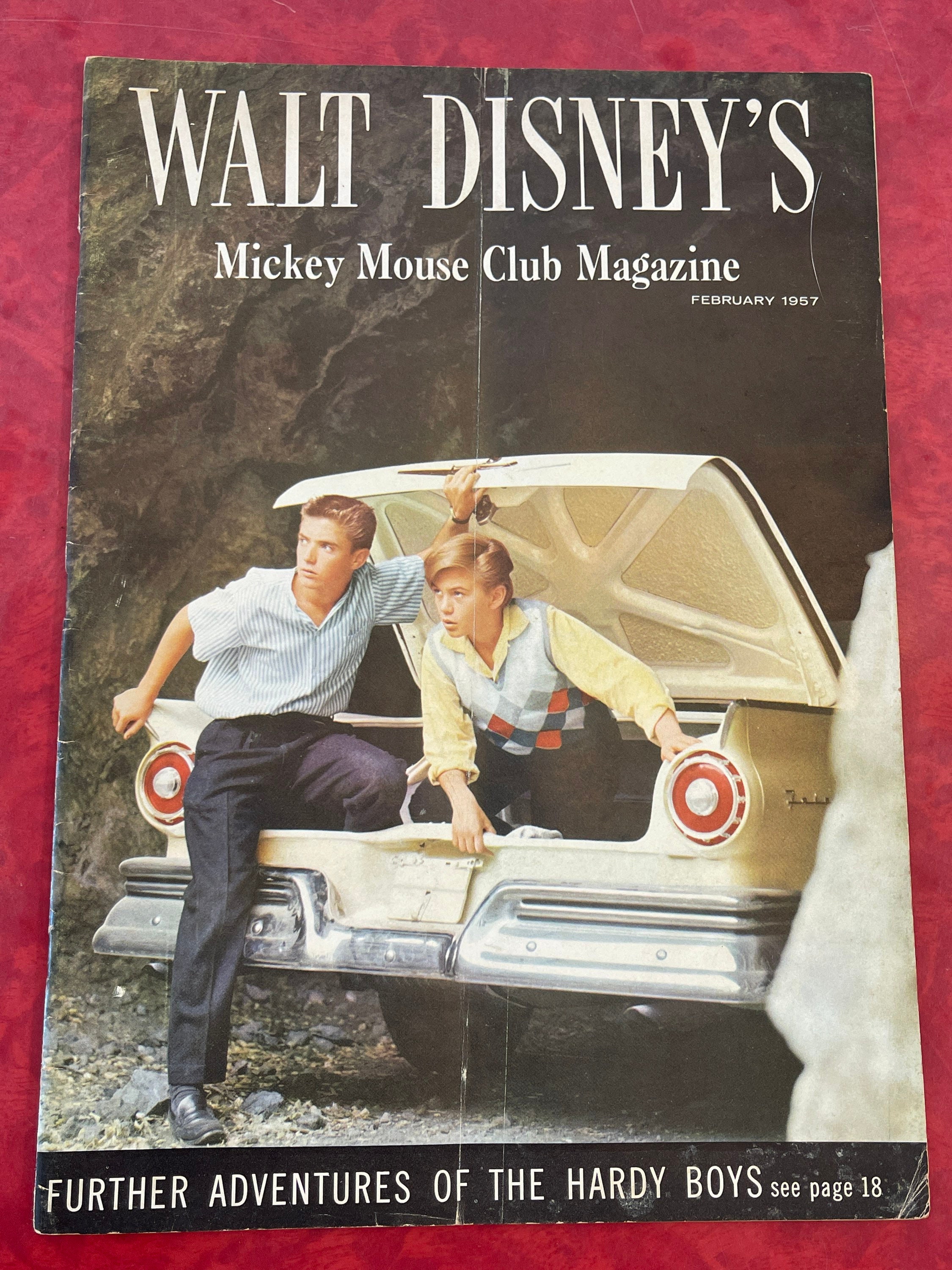 MICKEY MAGAZINE 1957 №326 MICKEY MAGAZINE 1957 №326 Mickey Mouse 1950s Dell Comics - Etsy