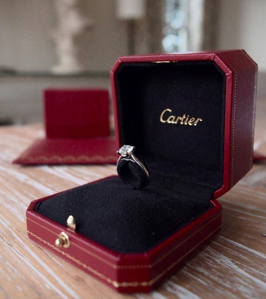 Cartier solitaire shop 1895 price