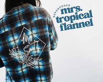 Custom Mrs Tropical Flannel, Bride Flannel Shirt, Custom Mrs Flannel, Bridesmaid Flannel, Bride, Bridesmaid Gift, Bridal Party Flannels