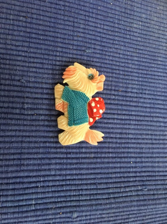 Japanese celluloid original brooch