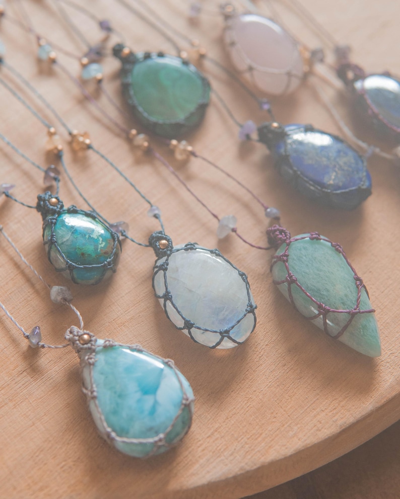 Necklace macrame with natural stone Aisha Creations