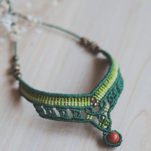 Mönster för fotlänkskedja i makramé, handledning för barfotasandaler i mikromakramé, boho fotlänkskedja i PDF-format, Gör din egen fotlänkskedja i makramé steg för steg bild 5