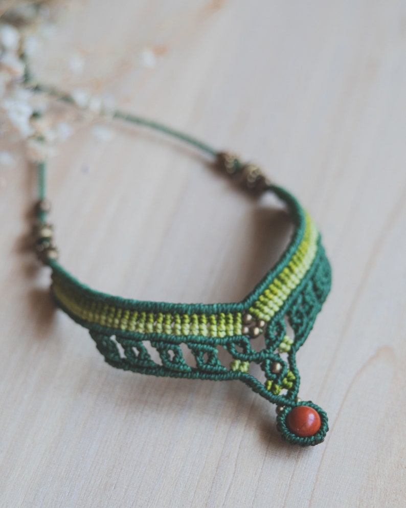 Mönster för fotlänkskedja i makramé, handledning för barfotasandaler i mikromakramé, boho fotlänkskedja i PDF-format, Gör din egen fotlänkskedja i makramé steg för steg bild 5