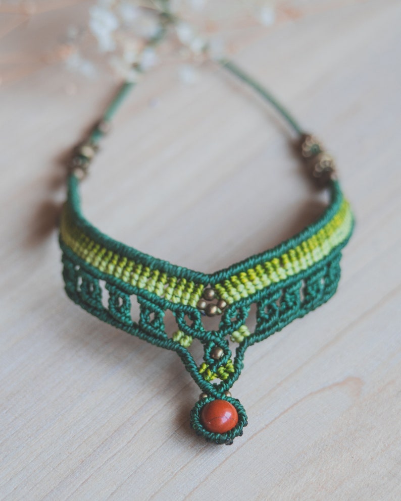 Mönster för fotlänkskedja i makramé, handledning för barfotasandaler i mikromakramé, boho fotlänkskedja i PDF-format, Gör din egen fotlänkskedja i makramé steg för steg bild 4