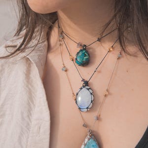 Necklace macrame with natural stone Aisha Creations