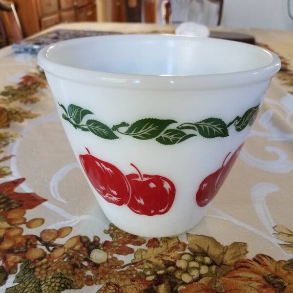 Vintage Hazel Atlas Apples & Cherries Splash Proof Bowl