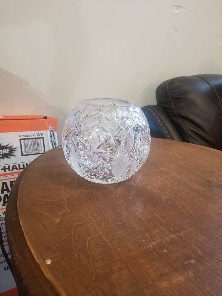 Cut Crystal Round Vase With a Fan and Starburst Pattern Etsy