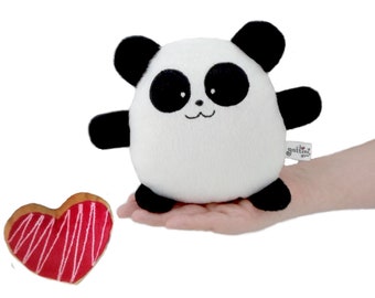 KLEINER Panda Bär Junge Mädchen Stofftier Kinderzimmerdeko Name Kuscheltier weich Geburtstagsgeschenk Tier Kinder Baby Herz Liebe kawaii Guyuminos