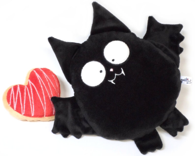 Bat vampire boy girl plushie toy name personalized decor goth dark love black heart kawaii nursery animal baby Halloween xmas gift guyuminos Heart-Shaped Donut