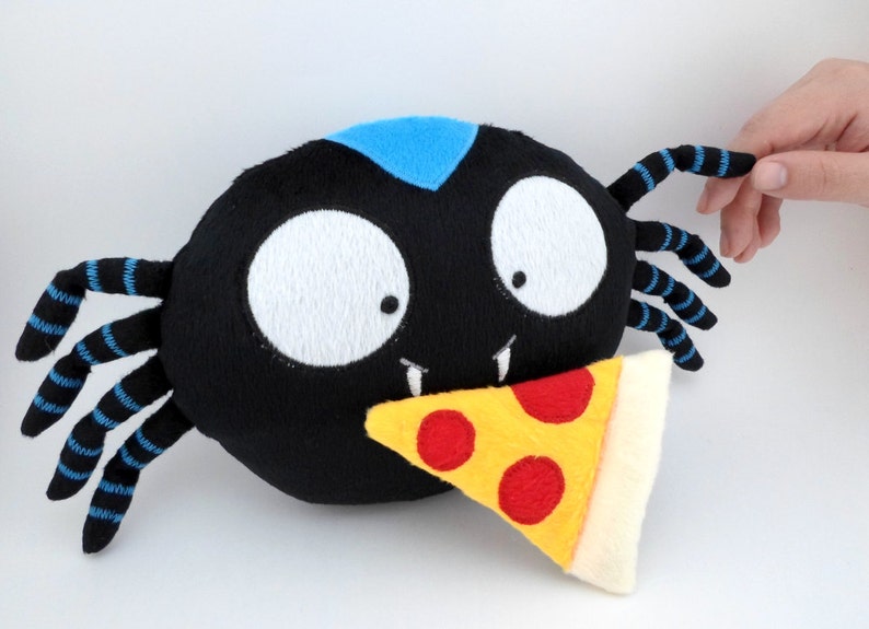 Araña niño niña peluche tierno regalo Decoración recuerdo juguete negro kawaii suave nombre bordado cumpleaños corazón gótico amor guyuminos imagen 8