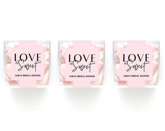 SOLO ETIQUETAS -El amor es dulce- Etiqueta personalizada para cubo transparente - Pegatina personalizada para cubo de caramelo - Etiquetas personalizadas para recuerdos de fiesta - Pegatina personalizada para recuerdos de fiesta