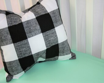 Décor Pillow - Buffalo Check - Crib Set - Black & White Pillow - Baby set - Plaid Set