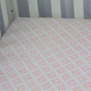 Fitted Crib Sheet / Mini Crib Sheet / Pack N Play - Dusty Pink Flower