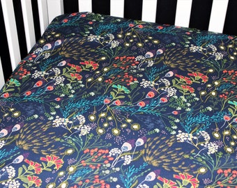 Fitted Crib Sheet / Mini Crib Sheet / Pack N Play - Flowery Field