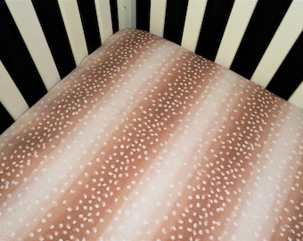 Fitted Crib Sheet / Mini Crib Sheet / Pack N Play - Fawn Print