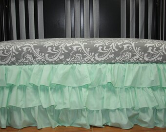 Crib Bedding Set- Ozbourne Gray in Mint