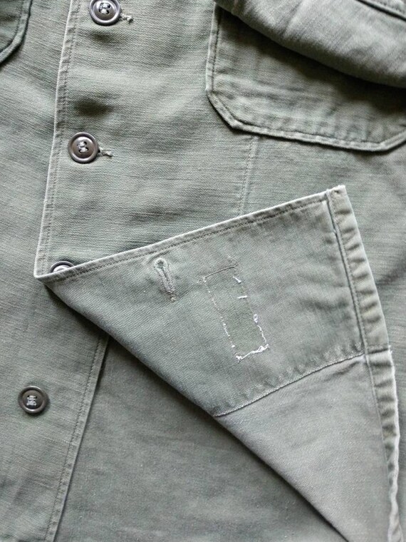 Post WWII army fatigues cotton field shirt chest … - image 3